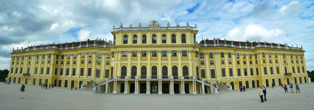 Friday September 18th (2015) Schonbrunn Palace width=