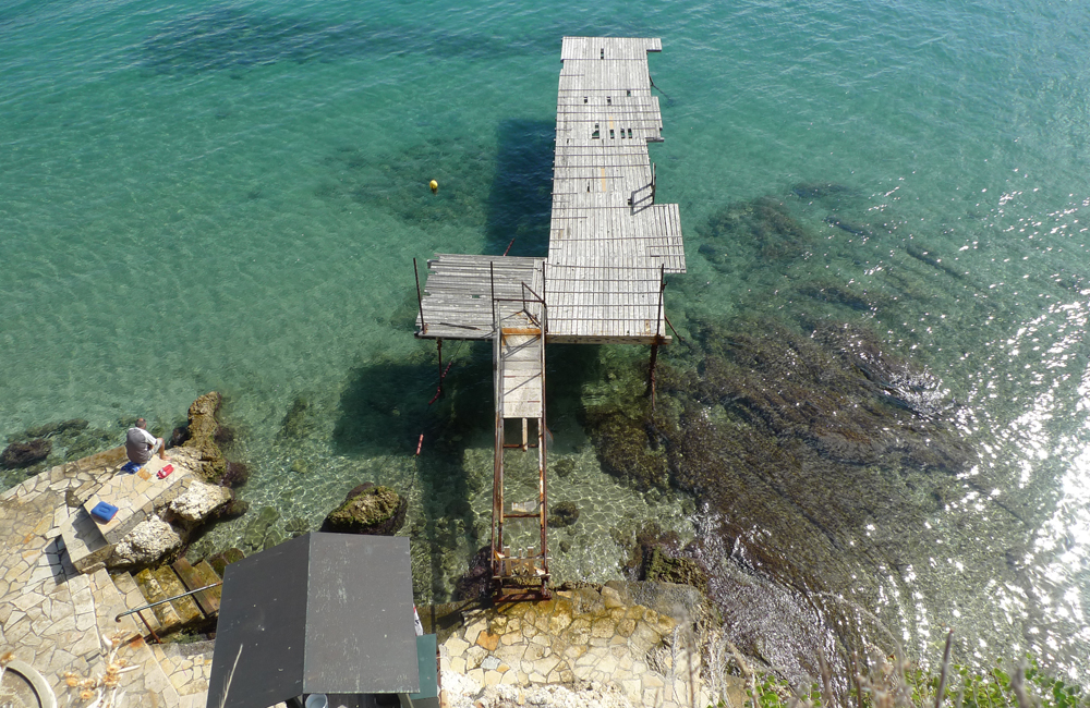 Wednesday September 20th (2017) Jetty in need of repair width=