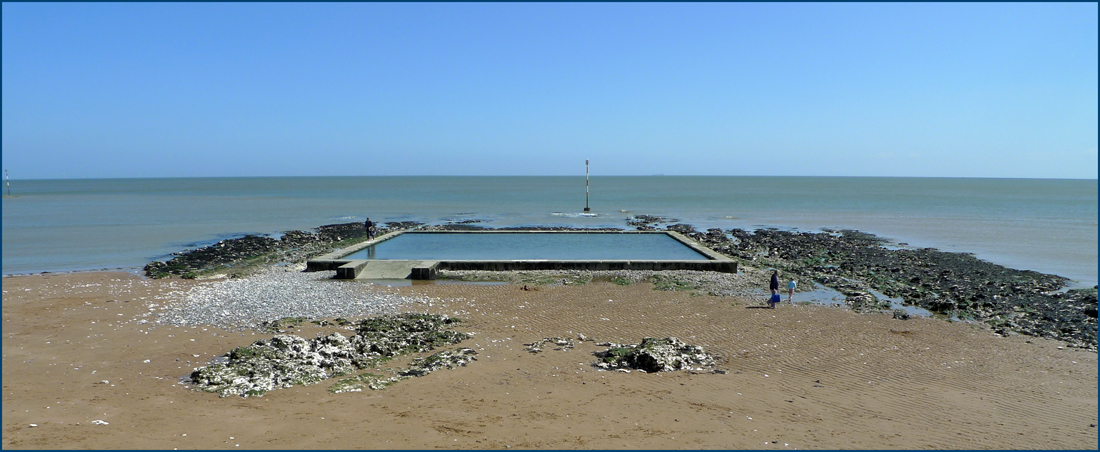 Wednesday May 1st (2013) Tide out, pool full. width=