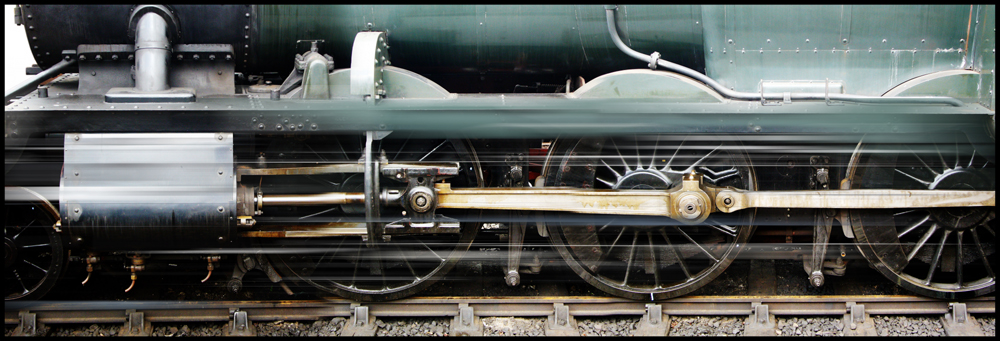 Wednesday December 17th (2008) Steam Train width=