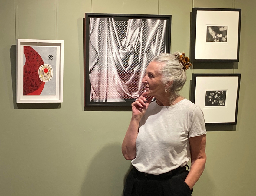 Sunday September 7th (2025) Talking about her collage width=