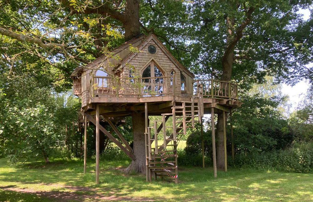Thursday May 29th (2025) Now that is what I call a tree house! width=