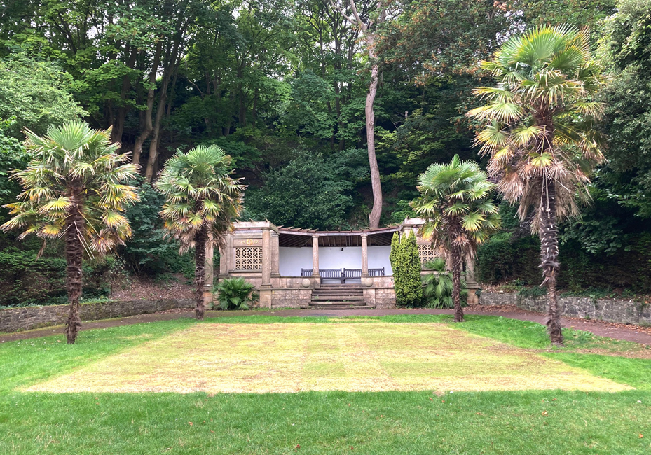 Monday August 4th (2025) The Italian Garden, Eastbourne width=